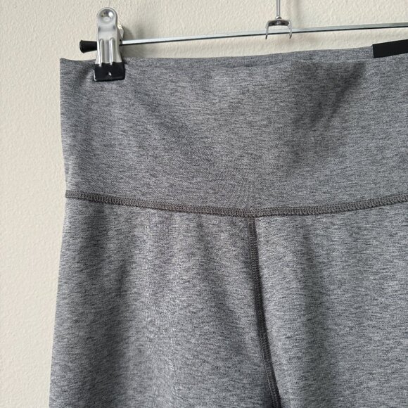 Adidas | NWT Optime Training Mid Waist Bike Shorts in Dark Grey Heather Size M - Picture 5 of 12